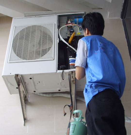 马龙空调开机无反应维修